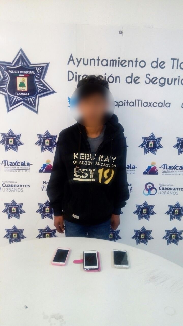 Policía capitalina detiene a joven que substraía celulares y recuperan vehículo robado