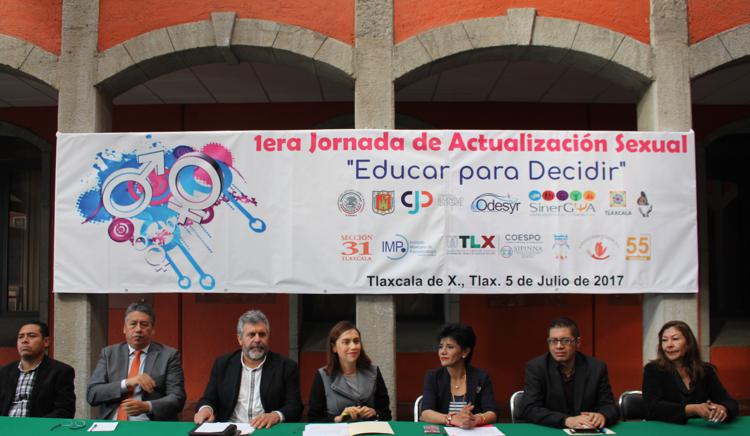 Realizan en congreso Primera Jornada de Actualización Sexual “Educar para Decidir”