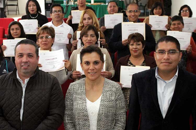 Participa personal del DIF estatal en curso sobre buen trato y valores