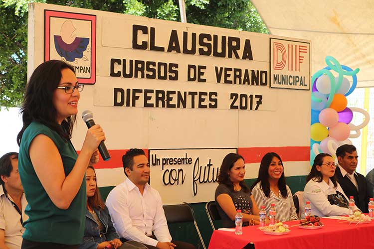 Finaliza curso de verano Diferentes 2017 del SMDIF de Chiautempan 