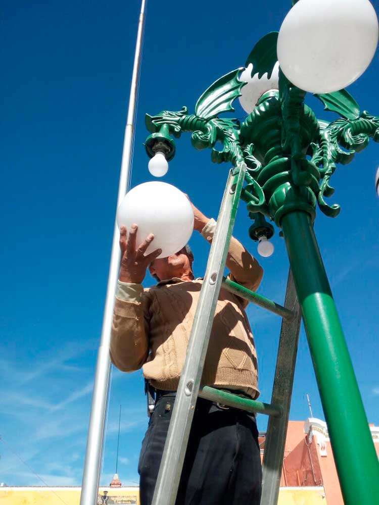 Concluye programa de cambio de luminarias por tecnología led en Huamantla