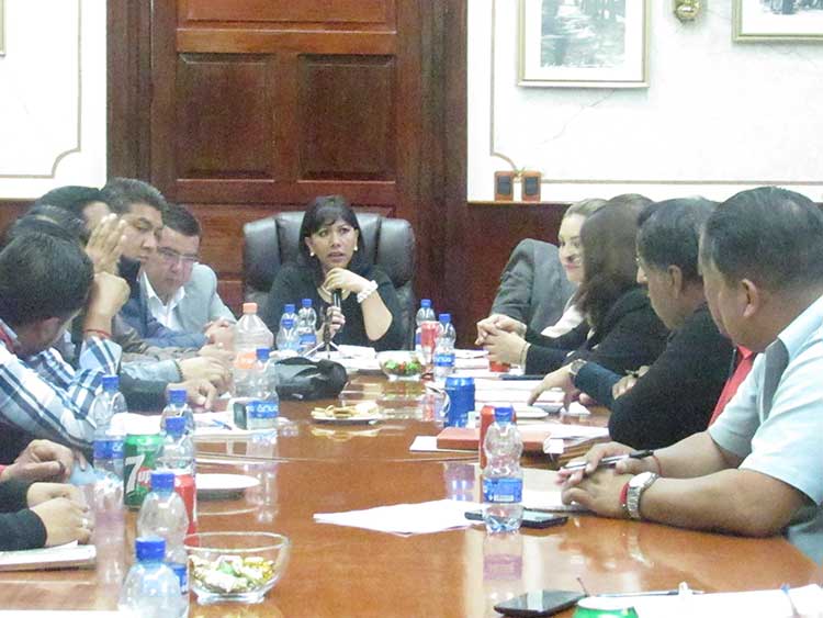 Cabildo de Tlaxcala integra comisión para atender peticiones de Ocotlán