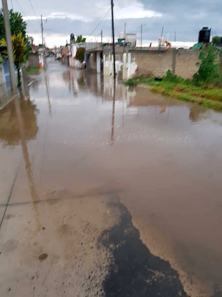 Granizada provoca inundaciones en Lardizábal y desborda el canal Rojano