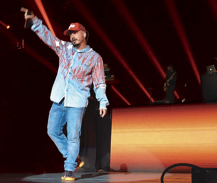 J Balvin cautiva por primera vez el Auditorio Nacional