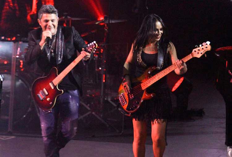 Malestar en garganta no detiene a Alejandro Sanz en el Auditorio Nacional